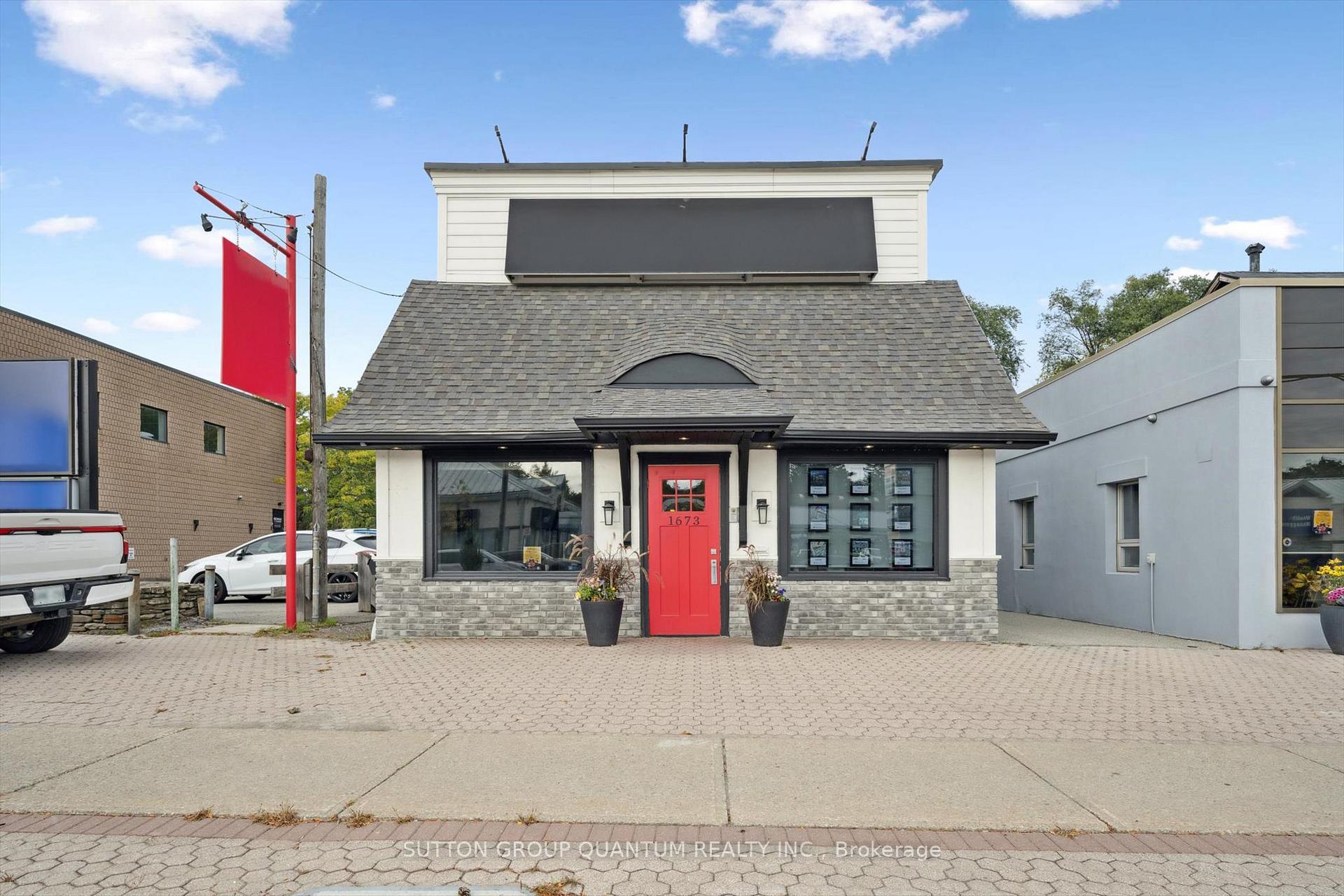1673 Lakeshore Road W Mississauga Ontario Canada Sale commercial Maria and Stephen Swannell SUTTON GROUP QUANTUM REALTY INC., BROKERAGE*