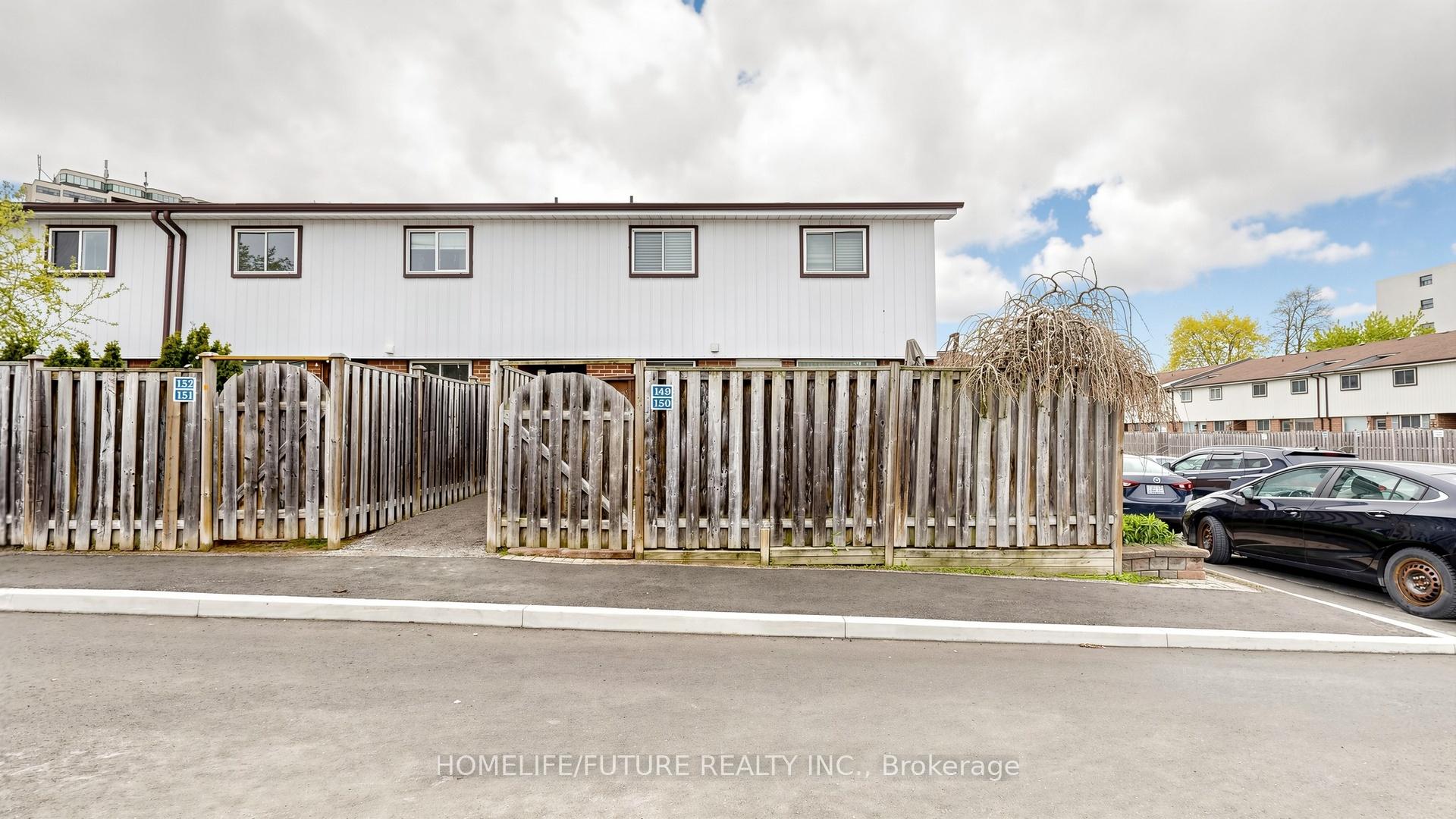 150 - 120 Nonquon Road Oshawa Ontario Canada Sale residential   HomeLife/Future Realty Inc., Brokerage*
