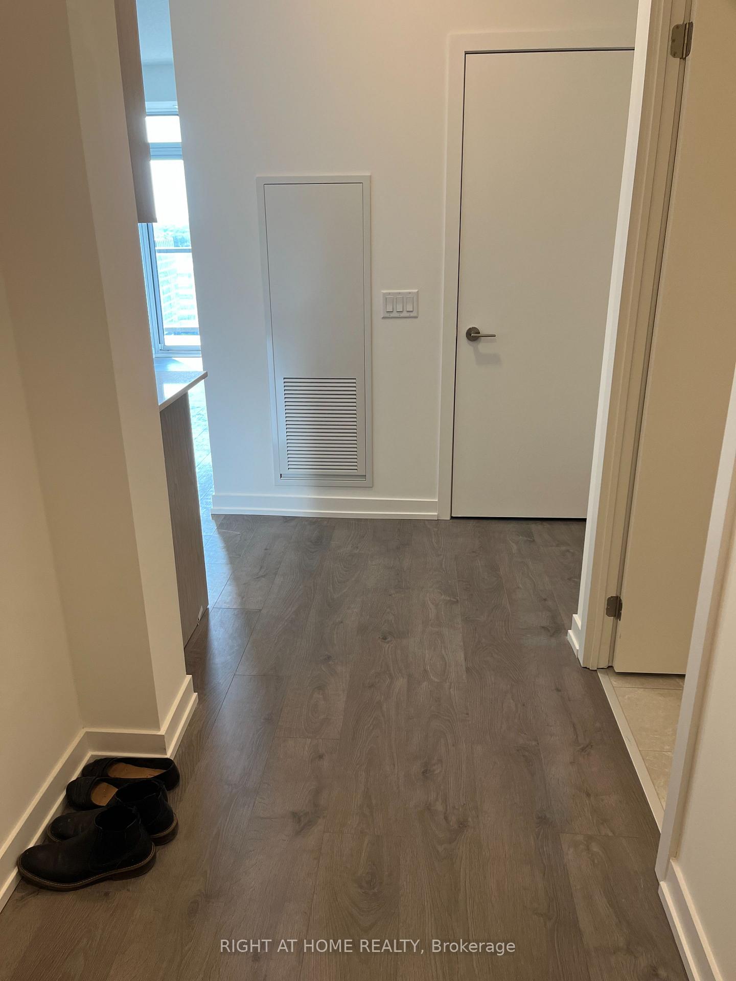 1501 - 55 Duke Street W Kitchener Ontario Canada Rent residential Lee Grandchamp Ermir Kape Right at Home Realty, Brokerage*