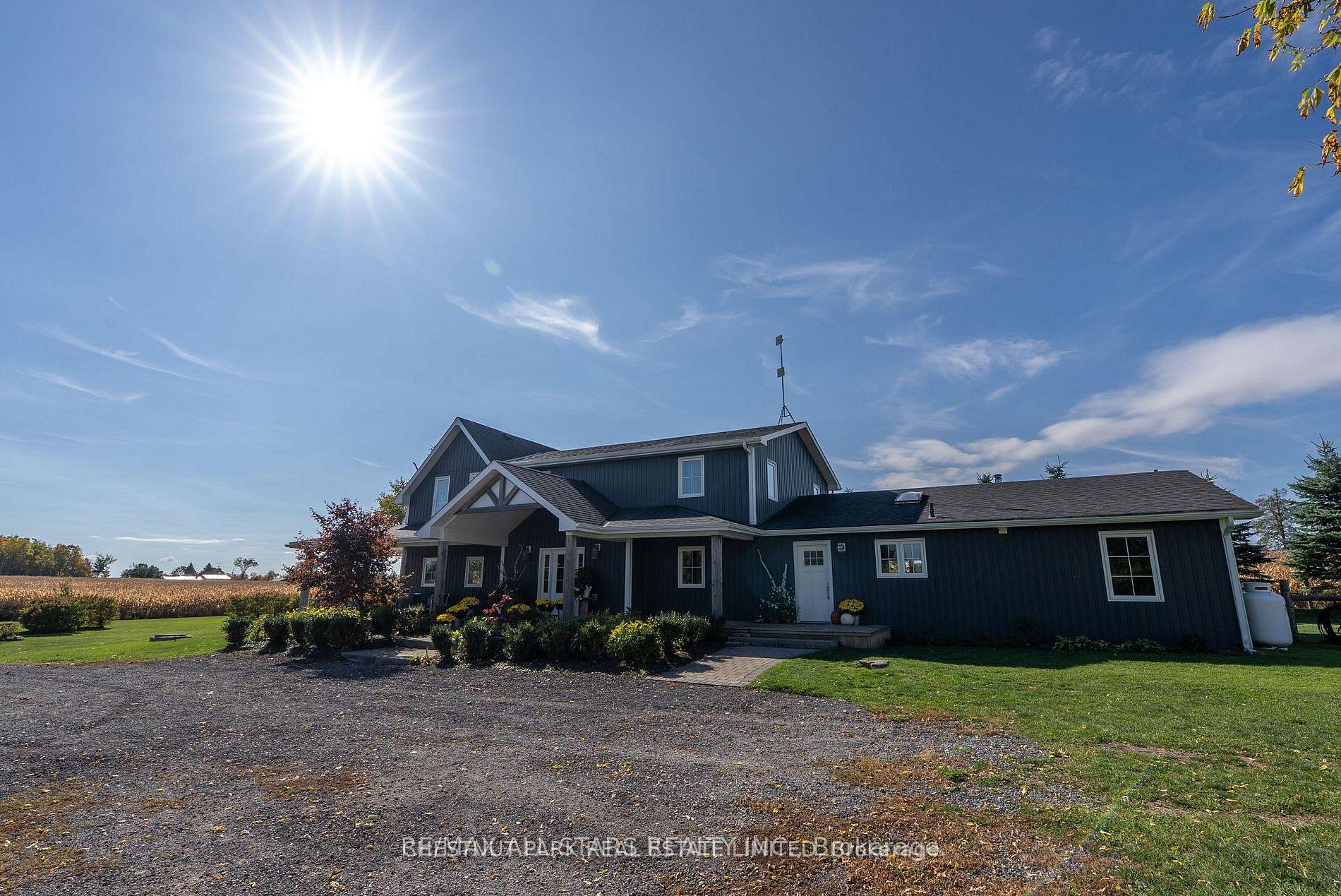 5 Bedroom Single Family Home/House's Image 33
