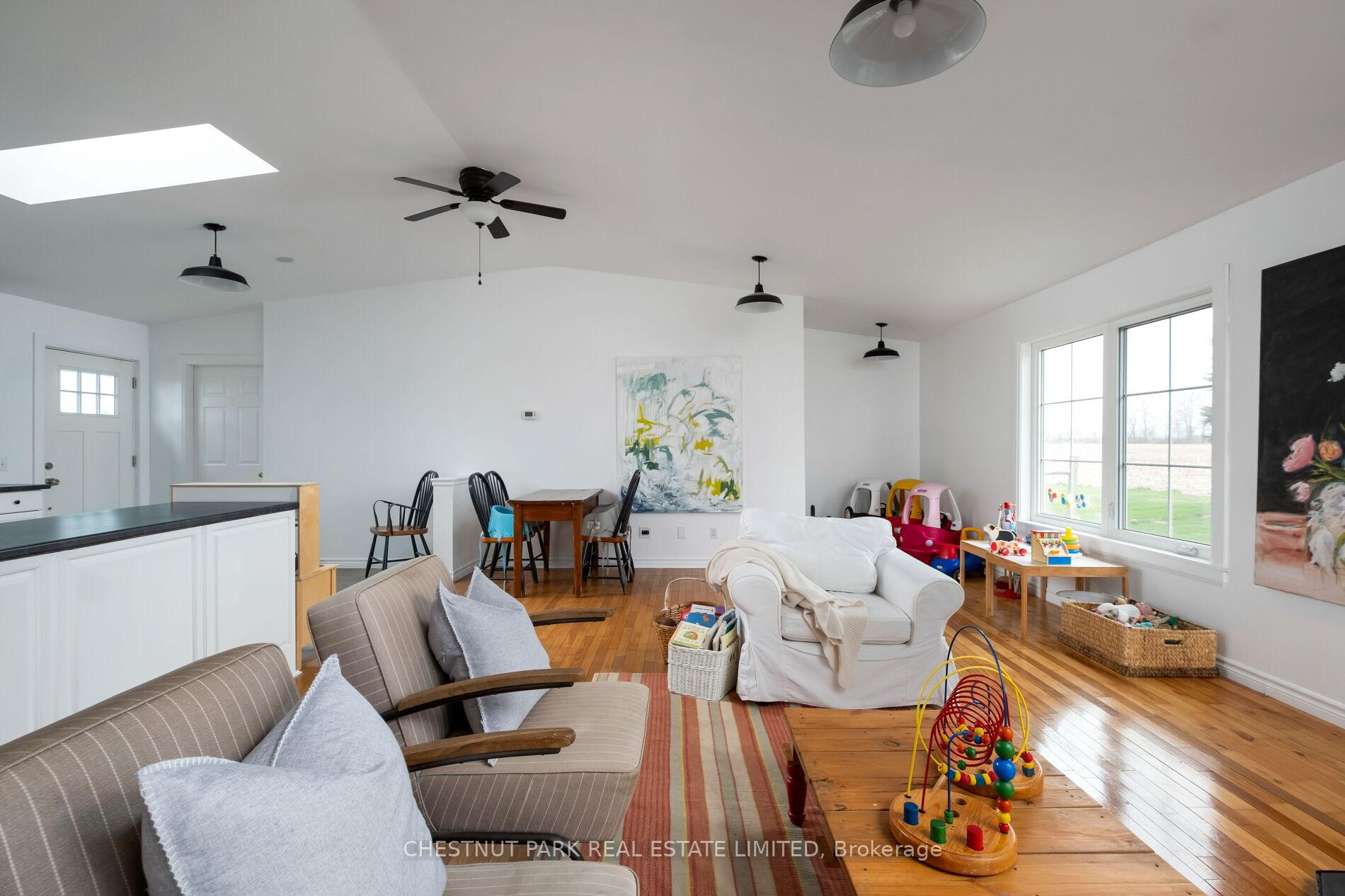 5 Bedroom Single Family Home/House's Image 26