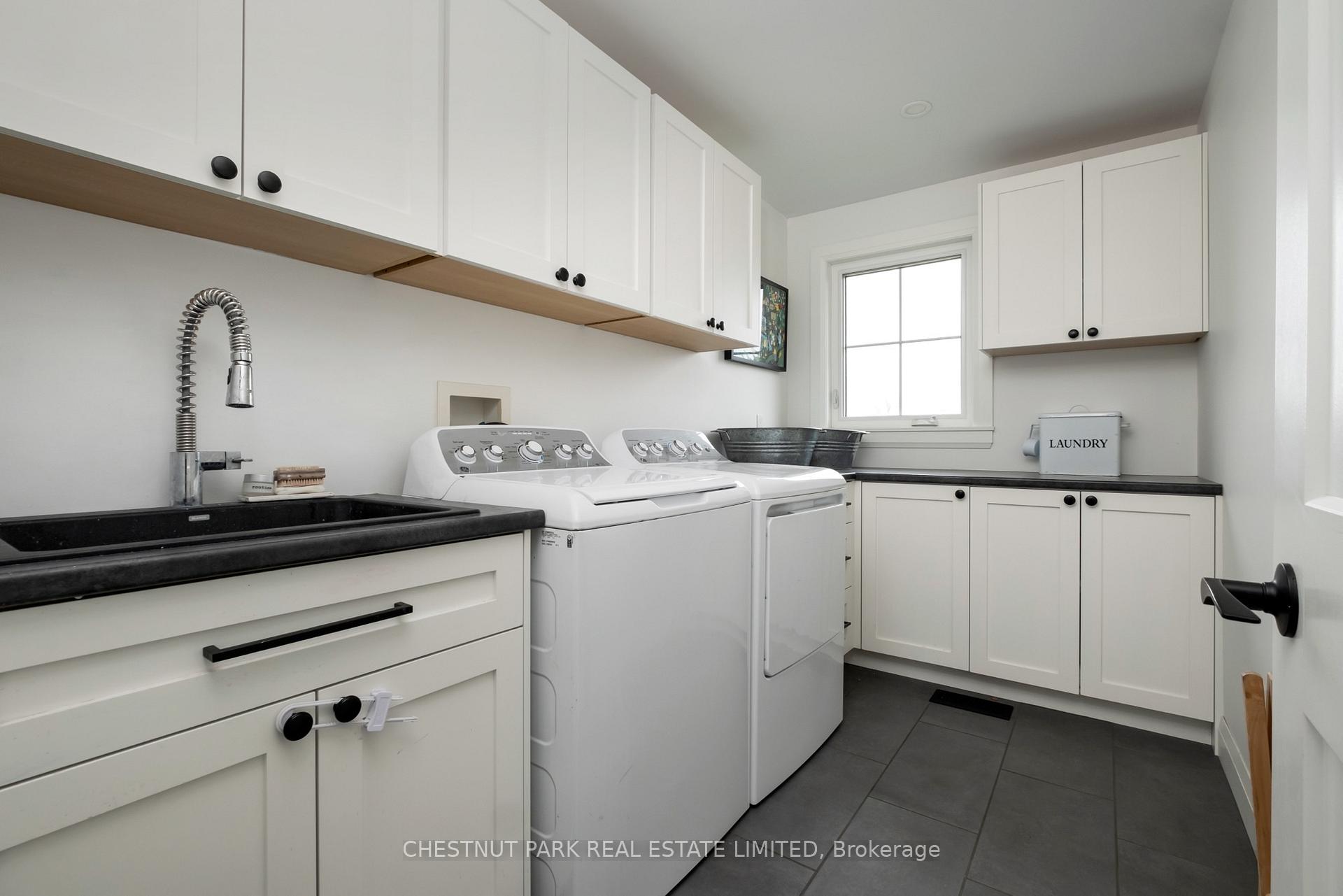 5 Bedroom Single Family Home/House's Image 23