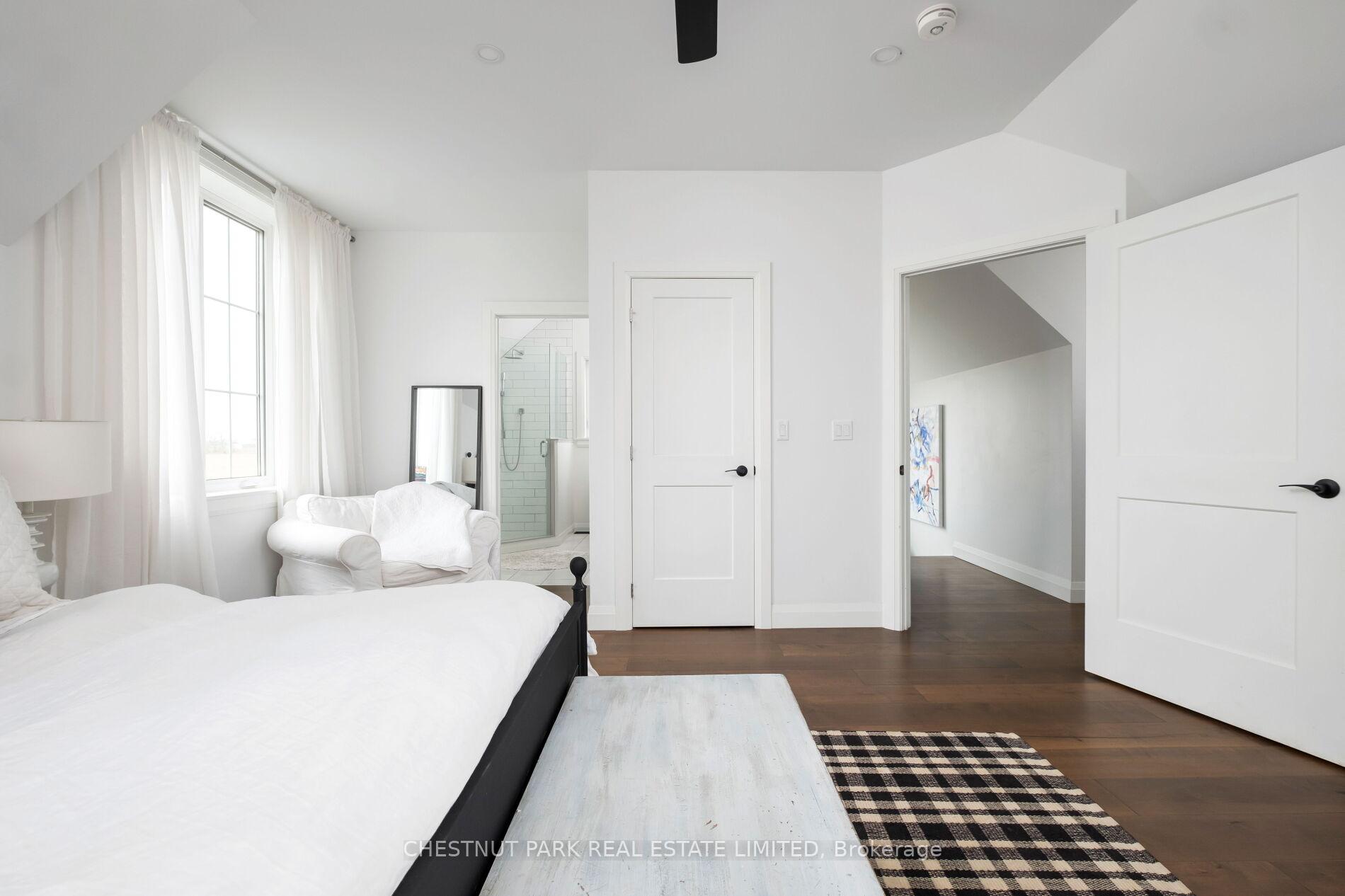 5 Bedroom Single Family Home/House's Image 16