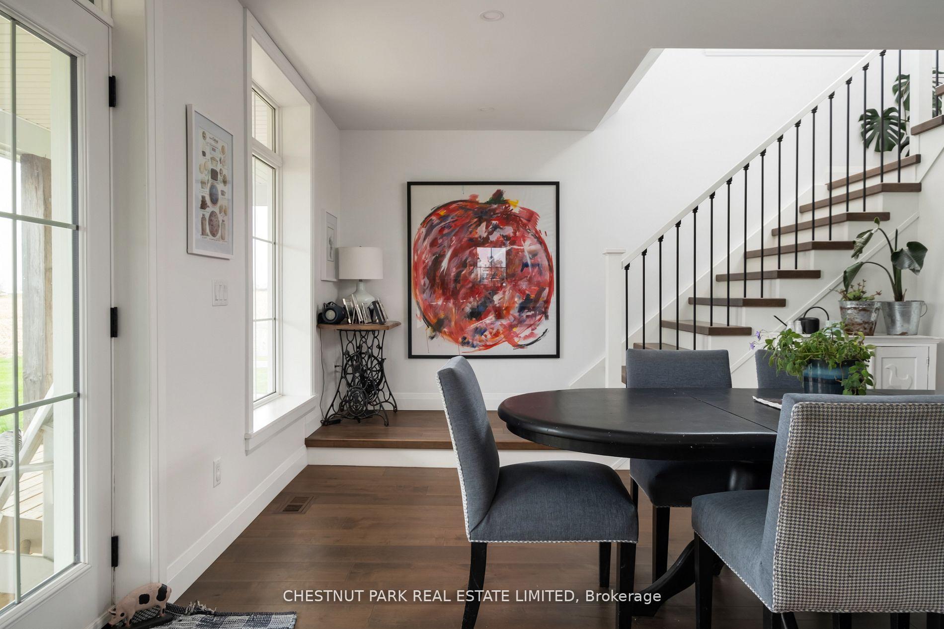 5 Bedroom Single Family Home/House's Image 11