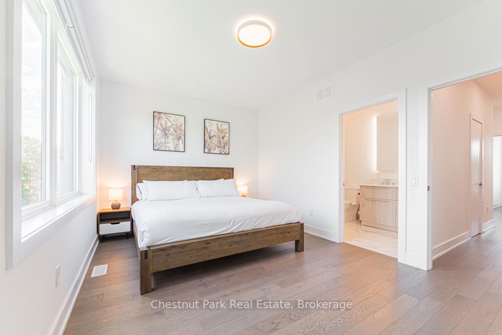 3 Bedroom Villa/Townhouse's Image 17