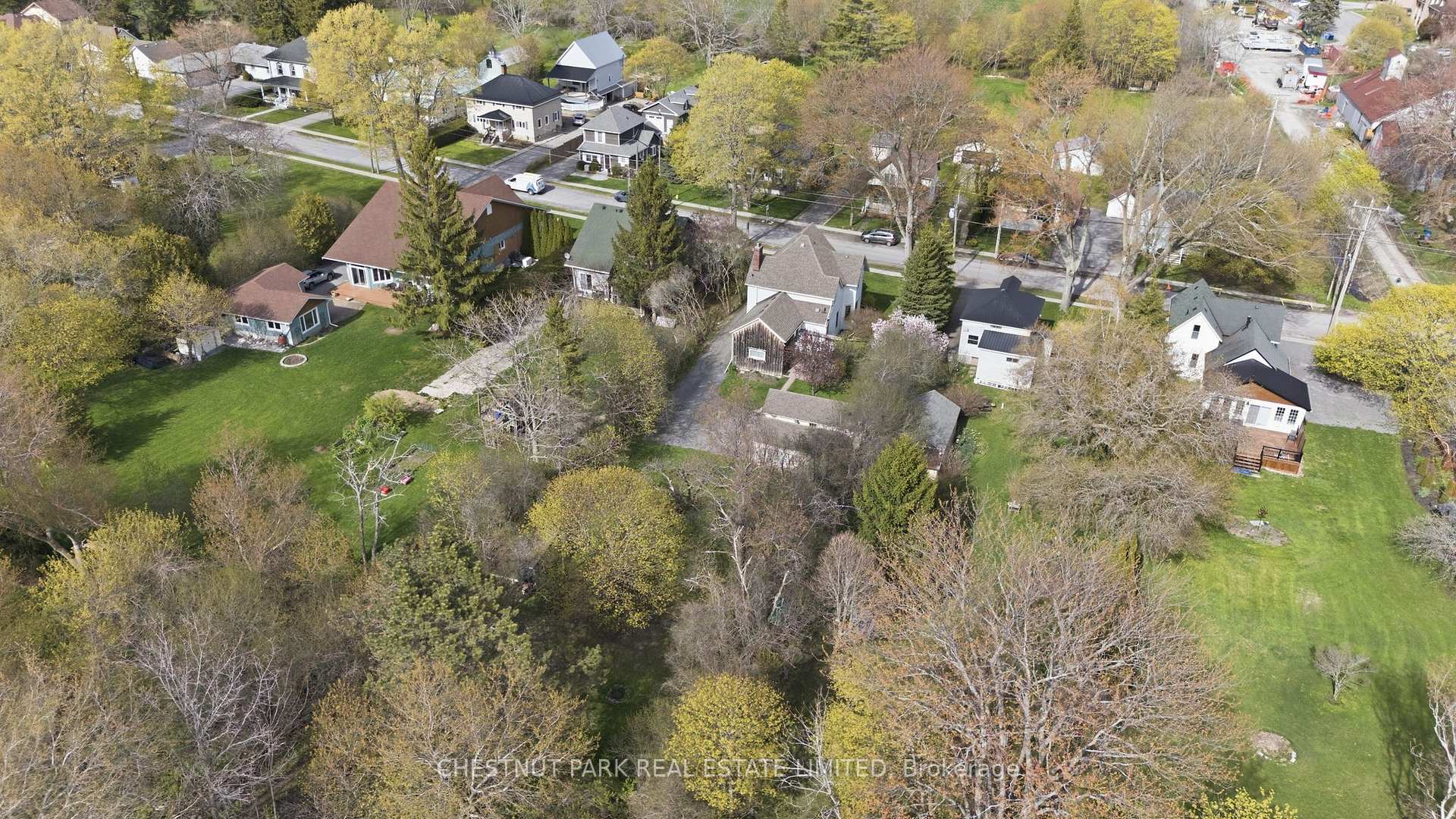 3 Bedroom Single Family Home/House's Image 33