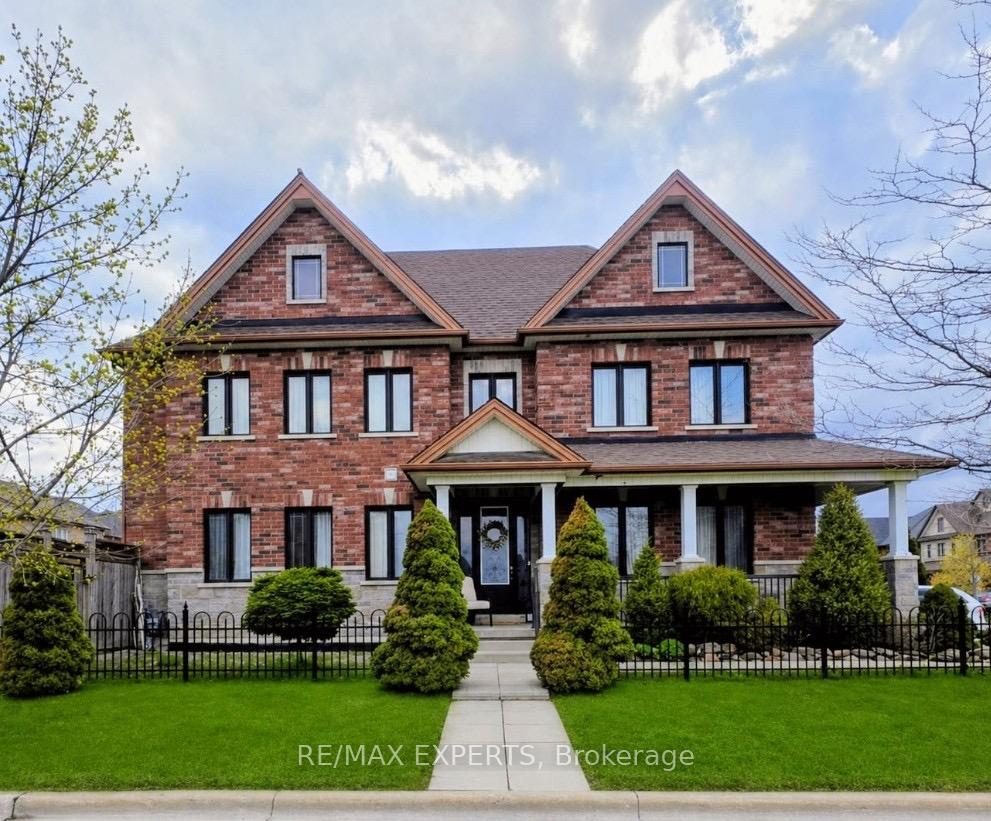 39 Morrison Avenue New Tecumseth Ontario Canada Sale residential Francesco De Dominicis Re/Max Experts, Brokerage*