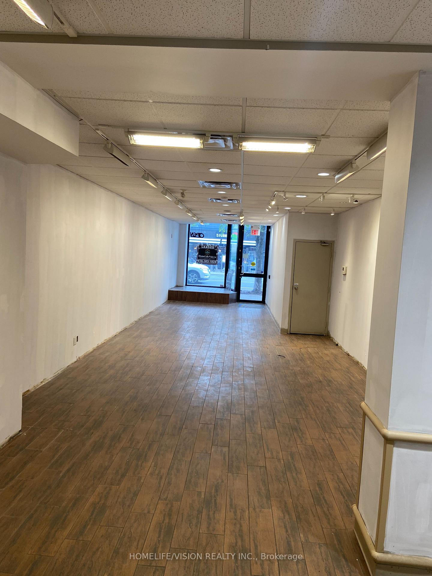 573 Danforth Avenue Toronto Ontario Canada Lease commercial   Bruce Murray - Real Estate Homeward, Brokerage