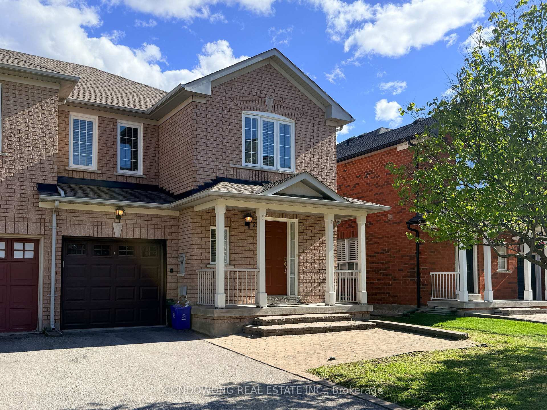 77 Bassett Avenue Richmond Hill Ontario Canada Sale residential Lola Cromwell INFINITE REAL ESTATE BROKERAGE INC.