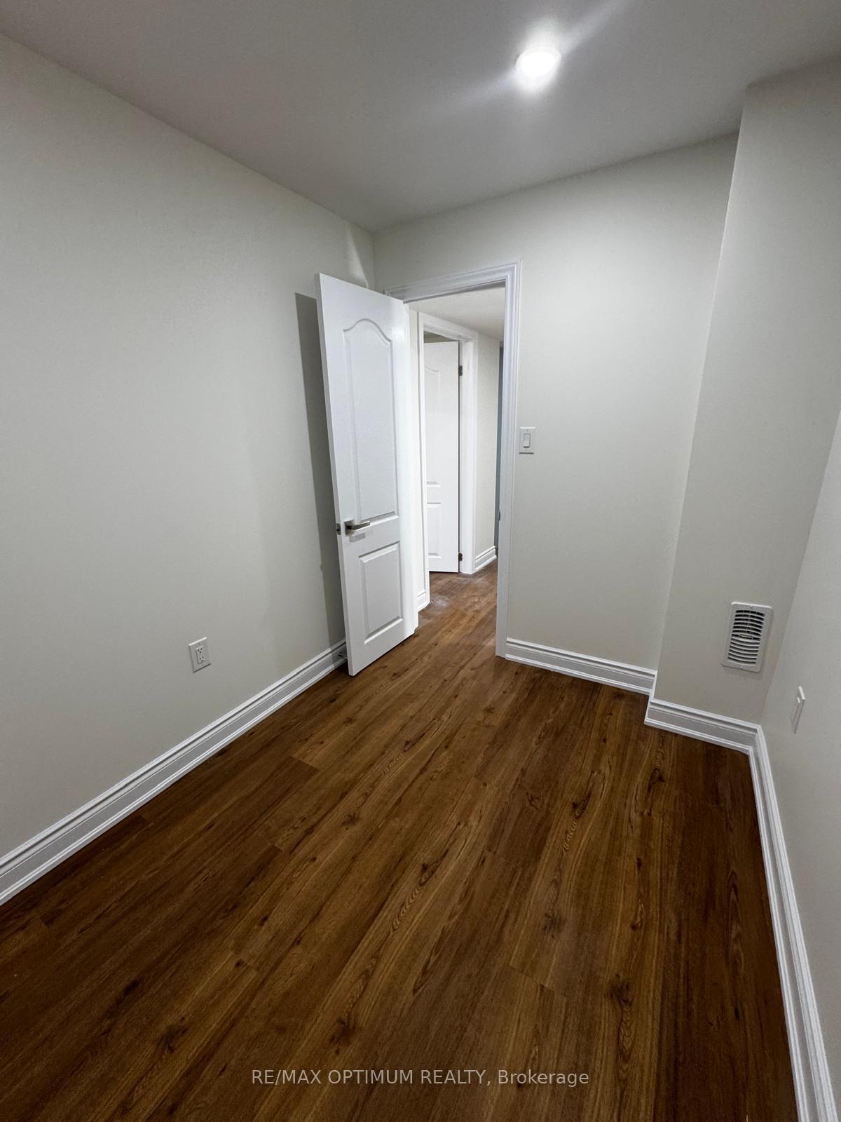 204 Ronald Guscott Basement Stre Oshawa Ontario Canada Rent residential Amit Bhagirath RE/MAX Real Estate Centre Team Arora Realty, Brokerage*