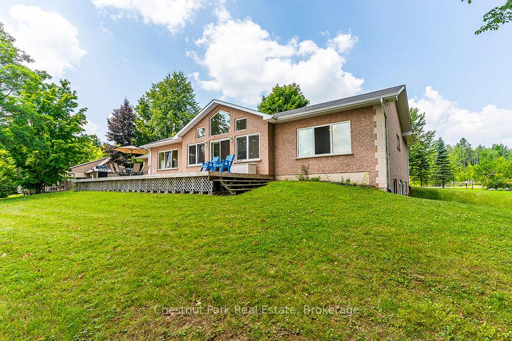 189 Point Road Grey Highlands Ontario Canada Sale residential Georgian Bay Group | Chestnut Park Real Estate Ltd. Brokerage
