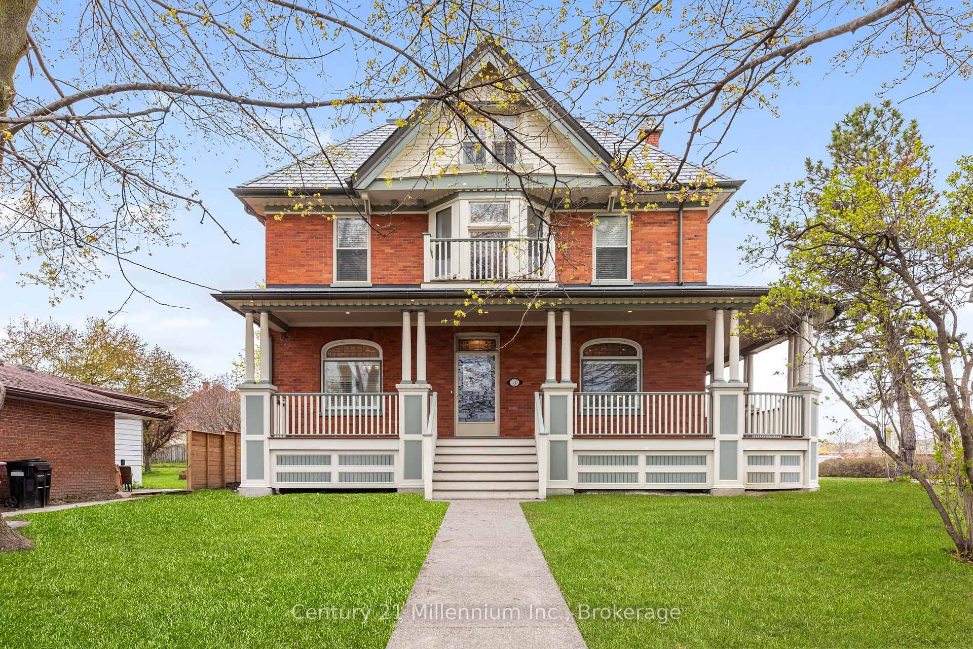 3 Minnesota Street Collingwood Ontario Canada Sale residential   The Picot Team - Chestnut Park Real Estate Brokerage