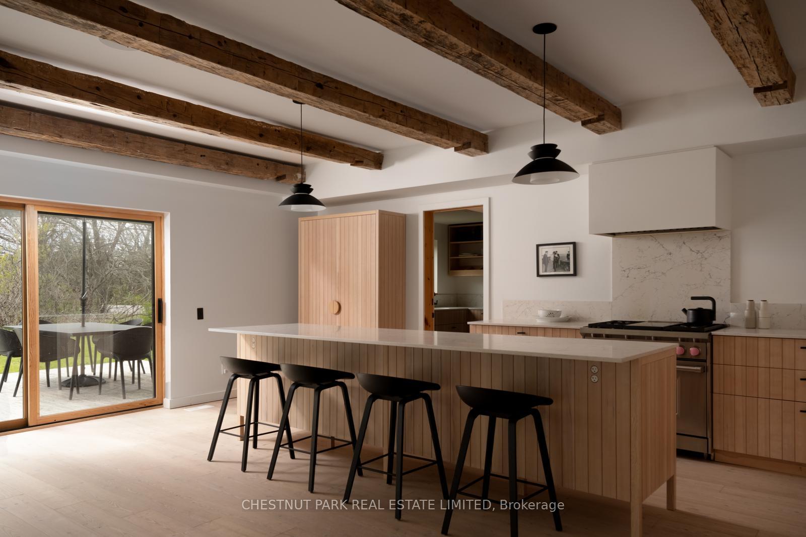 4 Bedroom Single Family Home/House's Image 4