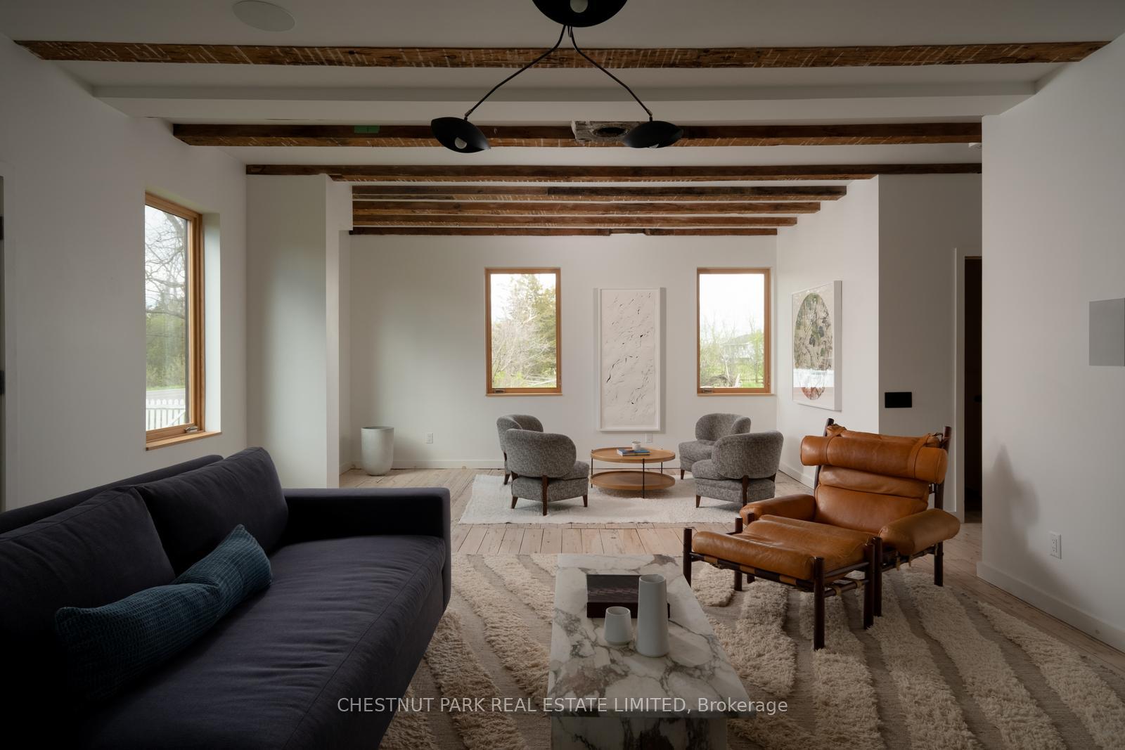 4 Bedroom Single Family Home/House's Image 7