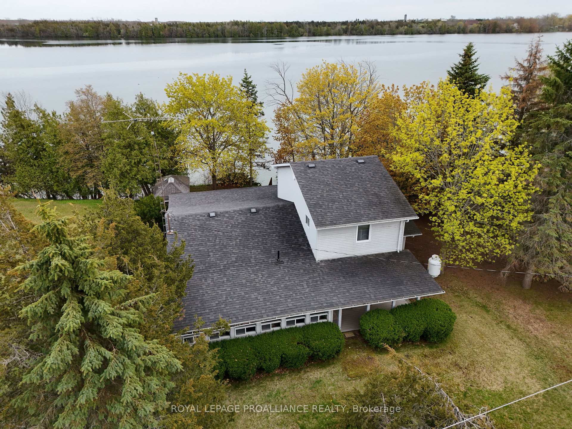 133 Juniper Lane Prince Edward County Ontario Canada Sale residential Rena Campitelli Real Estate Homeward, Brokerage*