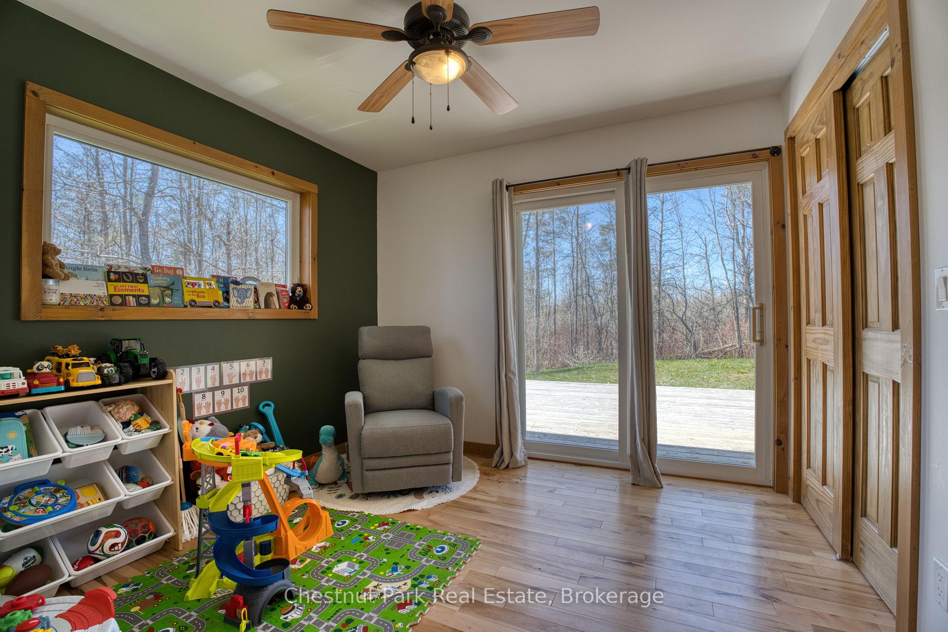 3 Bedroom Single Family Home/House's Image 16
