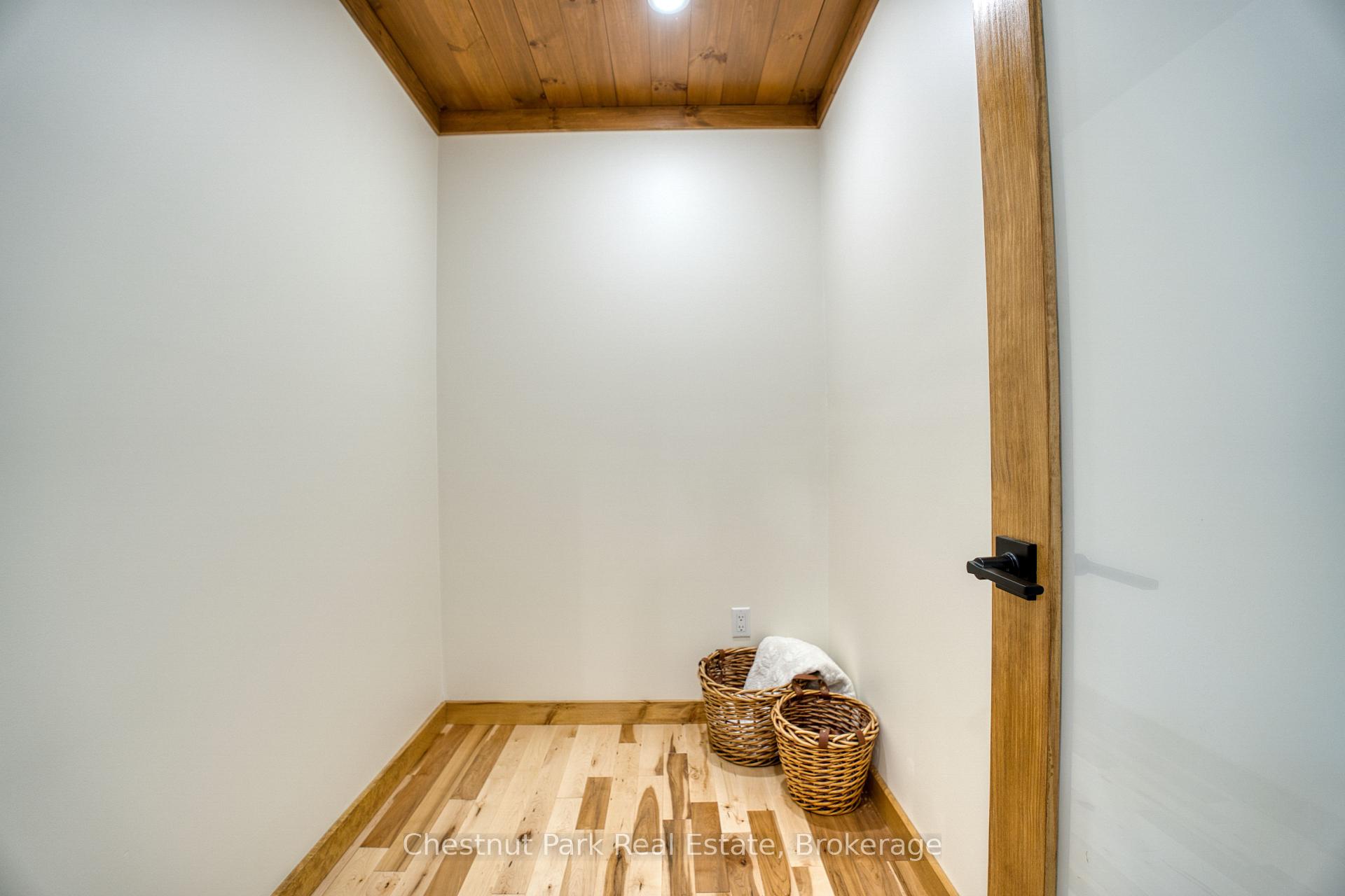 3 Bedroom Single Family Home/House's Image 4