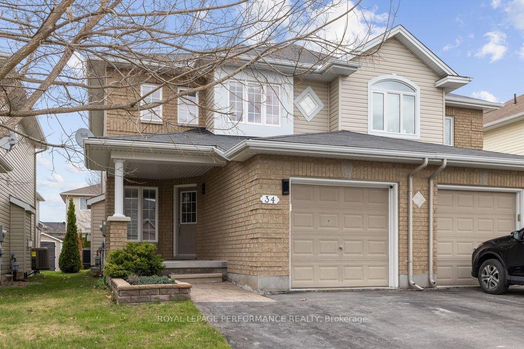 34 Moe Robillard Street Arnprior Ontario Canada Sale residential Royal LePage Performance Realty, Brokerage *