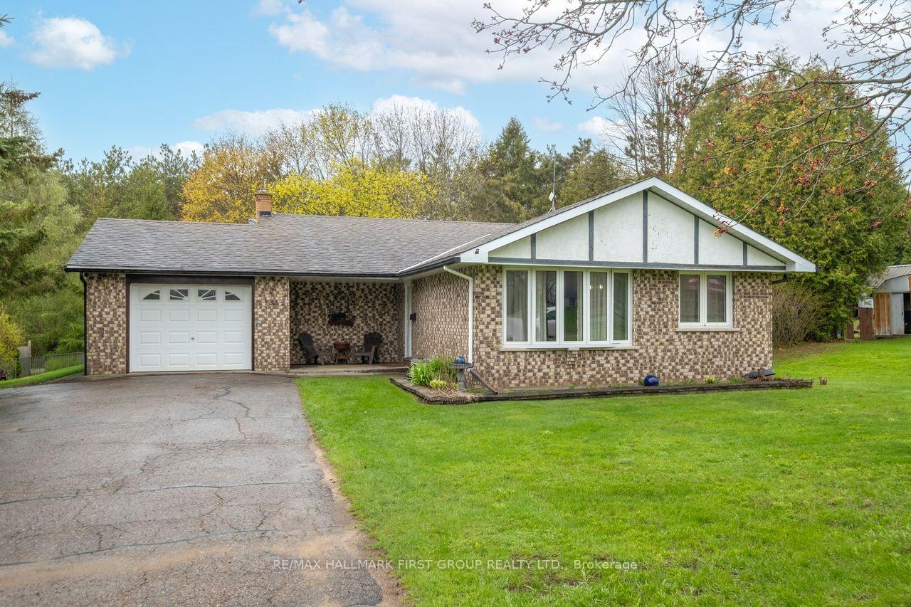 131 Corbett Drive Kawartha Lakes Ontario Canada Sale residential Shawna Trudeau RE/MAX HALLMARK FIRST GROUP REALTY LTD. Brokerage*