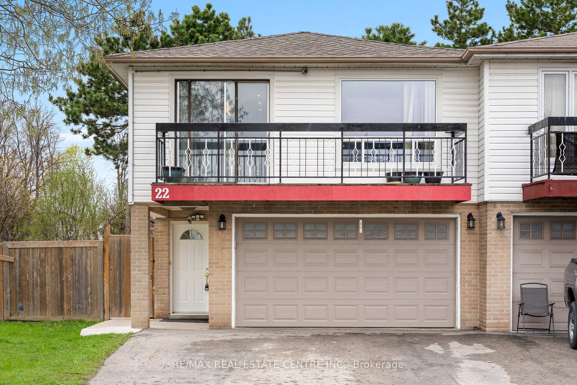 22 Glen Echo Court Brampton Ontario Canada Sale residential KAY PATEL RE/MAX Real Estate Centre Inc., Brokerage *