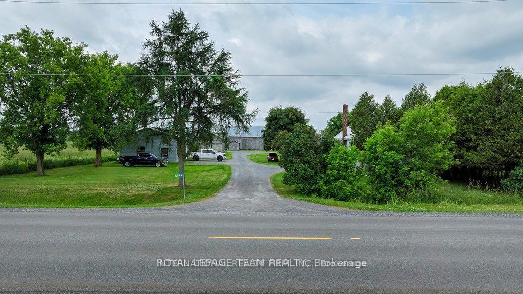 1965 Marchurst Road Ottawa Ontario Canada Rent residential David LeMesurier International Realty Firm Inc.