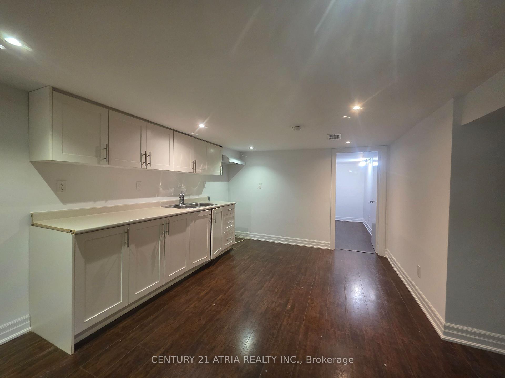 Lower - 18 Grandview Avenue Markham Ontario Canada Rent residential Pierre Youssef Century 21 Atria Realty Inc., Brokerage*