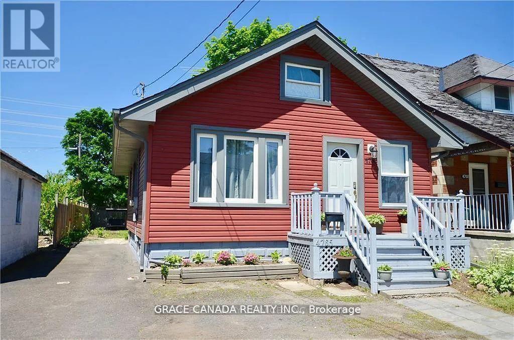 Main Level - 4765 Sixth Avenue Niagara Falls Ontario Canada Rent residential   Grace Canada Realty, Brokerage*