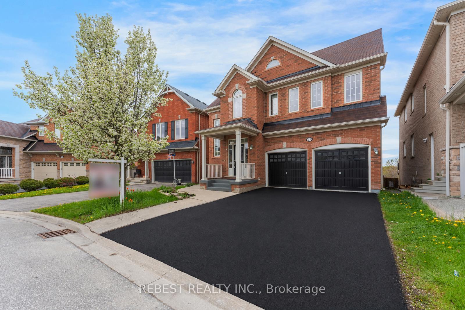 22 Birch Tree Trail Brampton Ontario Canada Sale residential Gurjeet Sandhu ੴ MBA ABR®,SRS®, AHWD®,PREN®, RE/MAX Realty Services Inc., Brokerage*