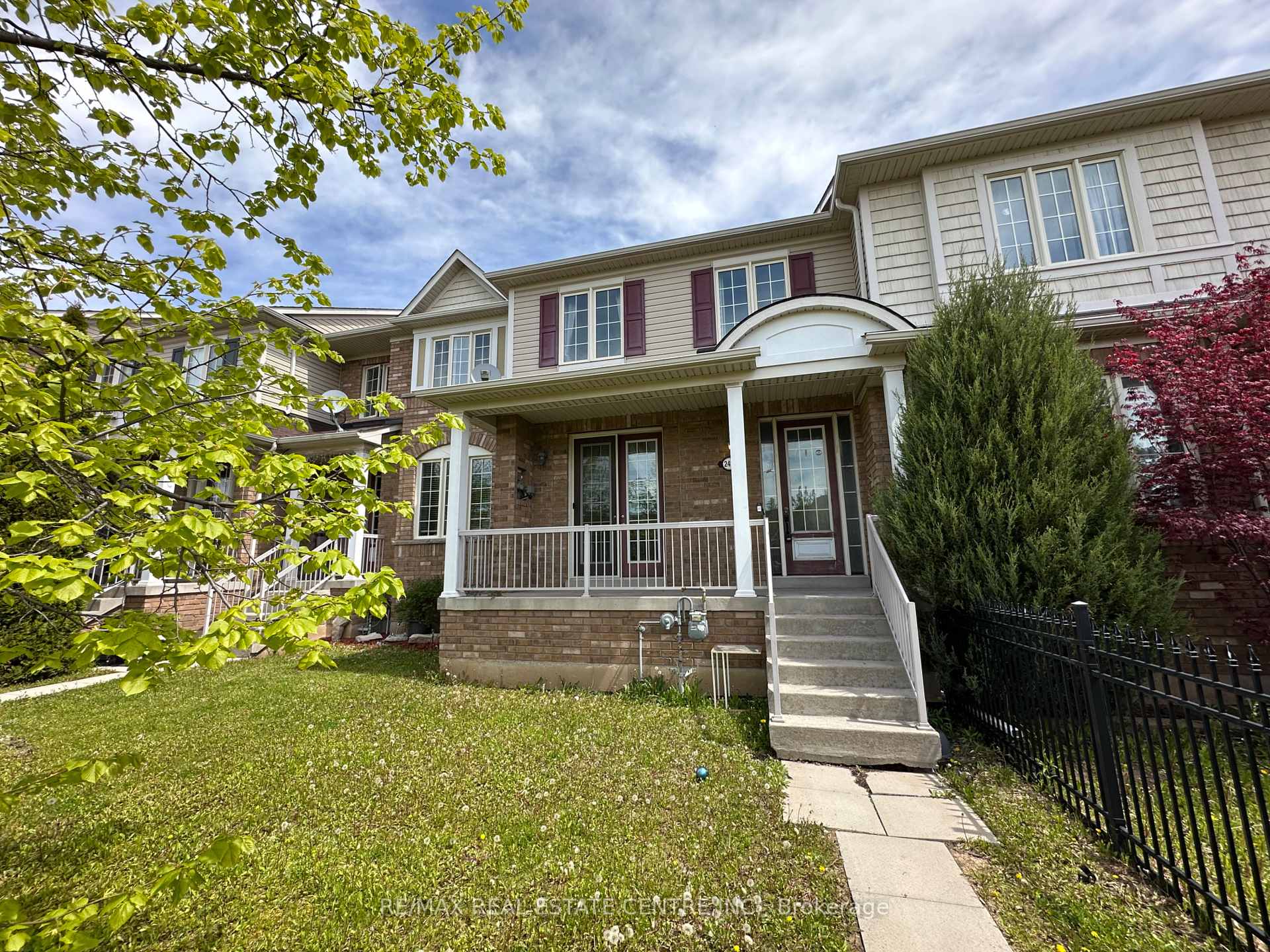 2491 Postmaster Drive Oakville Ontario Canada Sale residential Jane Smith New Demo Office