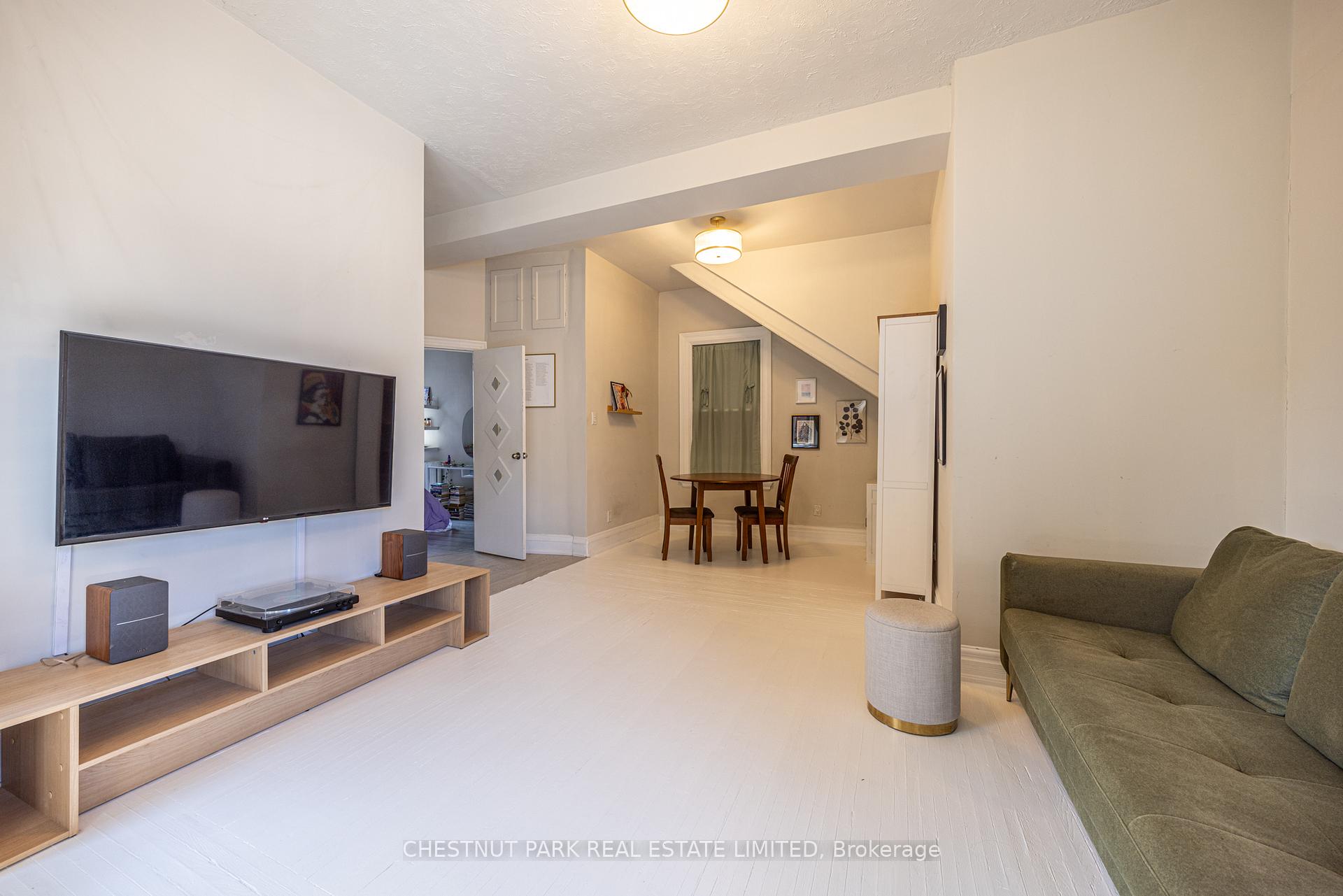 4 Bedroom Other's Image 26