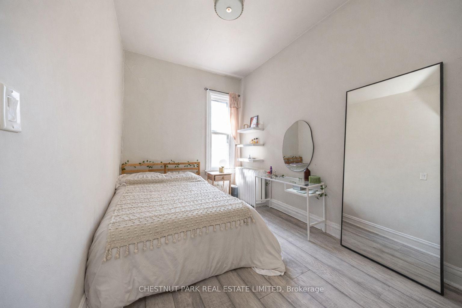 4 Bedroom Other's Image 25