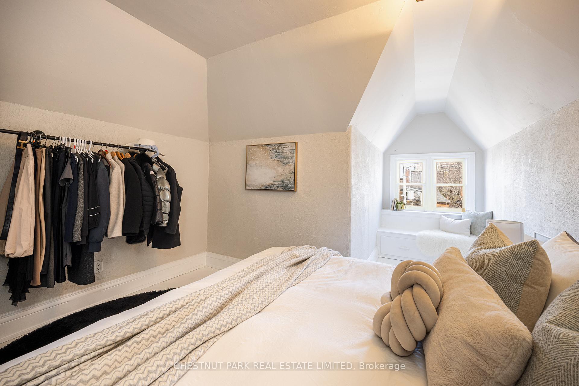 4 Bedroom Other's Image 14