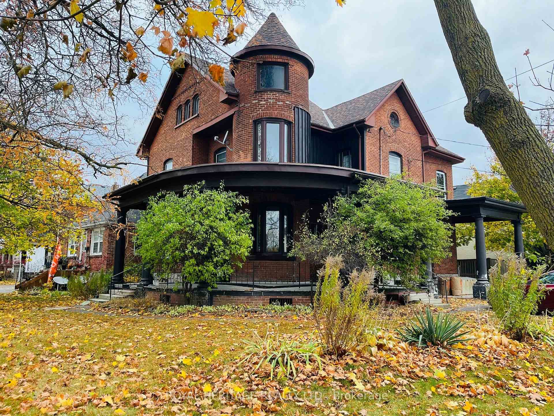 4 - 80 Bridge Street W Belleville Ontario Canada Rent residential Bruce Carnegie Royal Heritage Realty Ltd., Brokerage*