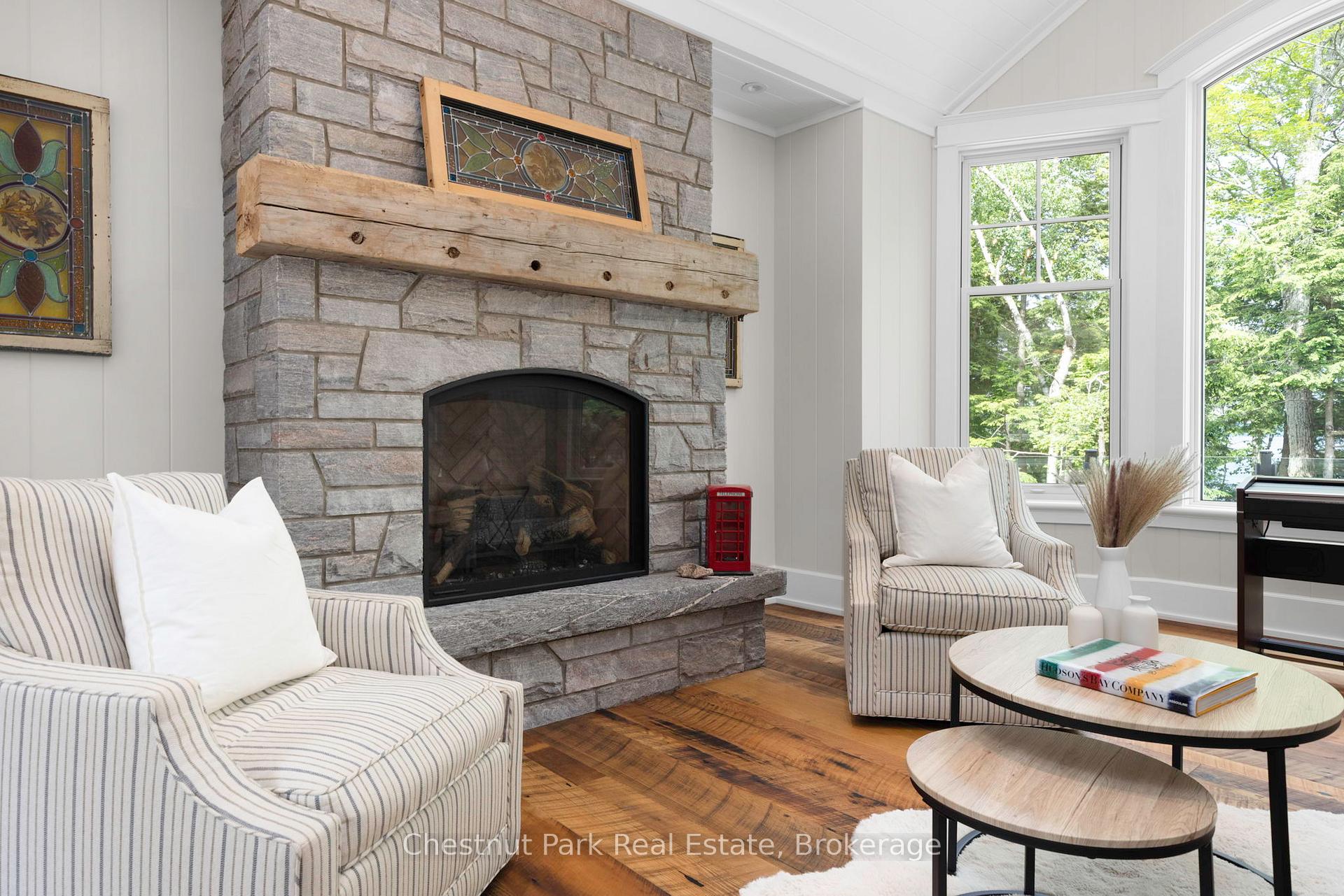4 Bedroom Single Family Home/House's Image 4