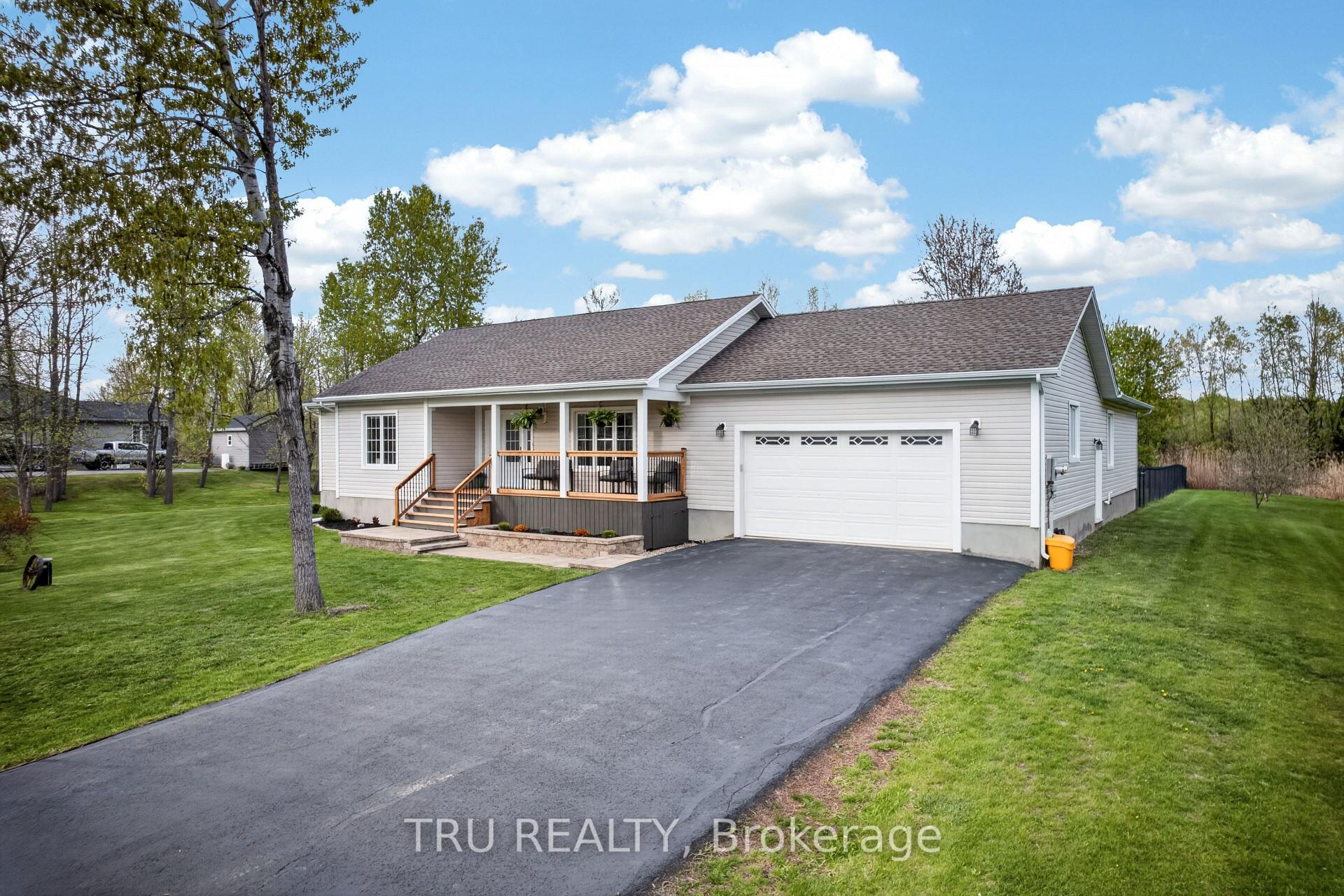 52 Kimberly Avenue North Grenville Ontario Canada Sale residential Marina Karshuli TRU REALTY , BROKERAGE*
