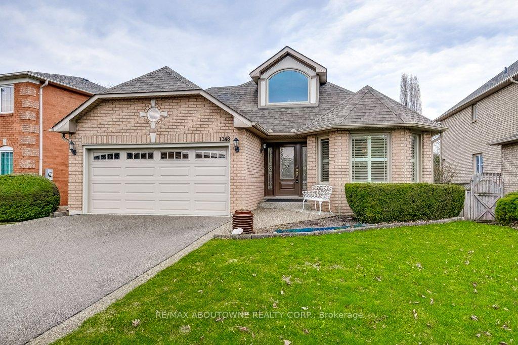 1248 Heritage Way Oakville Ontario Canada Sold residential Kevin Kilislian Kingsway Real Estate Brokerage*