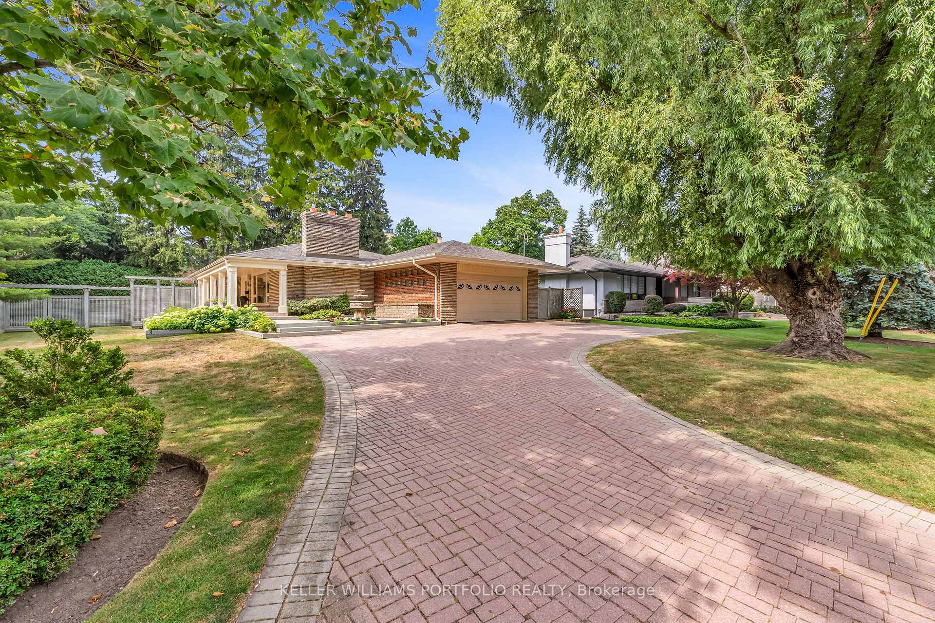 1123 Lakeshore Road E Oakville Ontario Canada Sold residential Kevin Kilislian Kingsway Real Estate Brokerage*