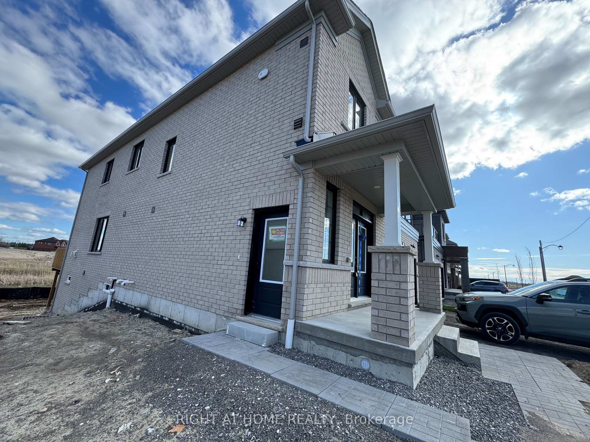 62 Debois St 2nd unit Street Kawartha Lakes Ontario Canada Rent residential Namita Singh Right at Home Realty, Brokerage*