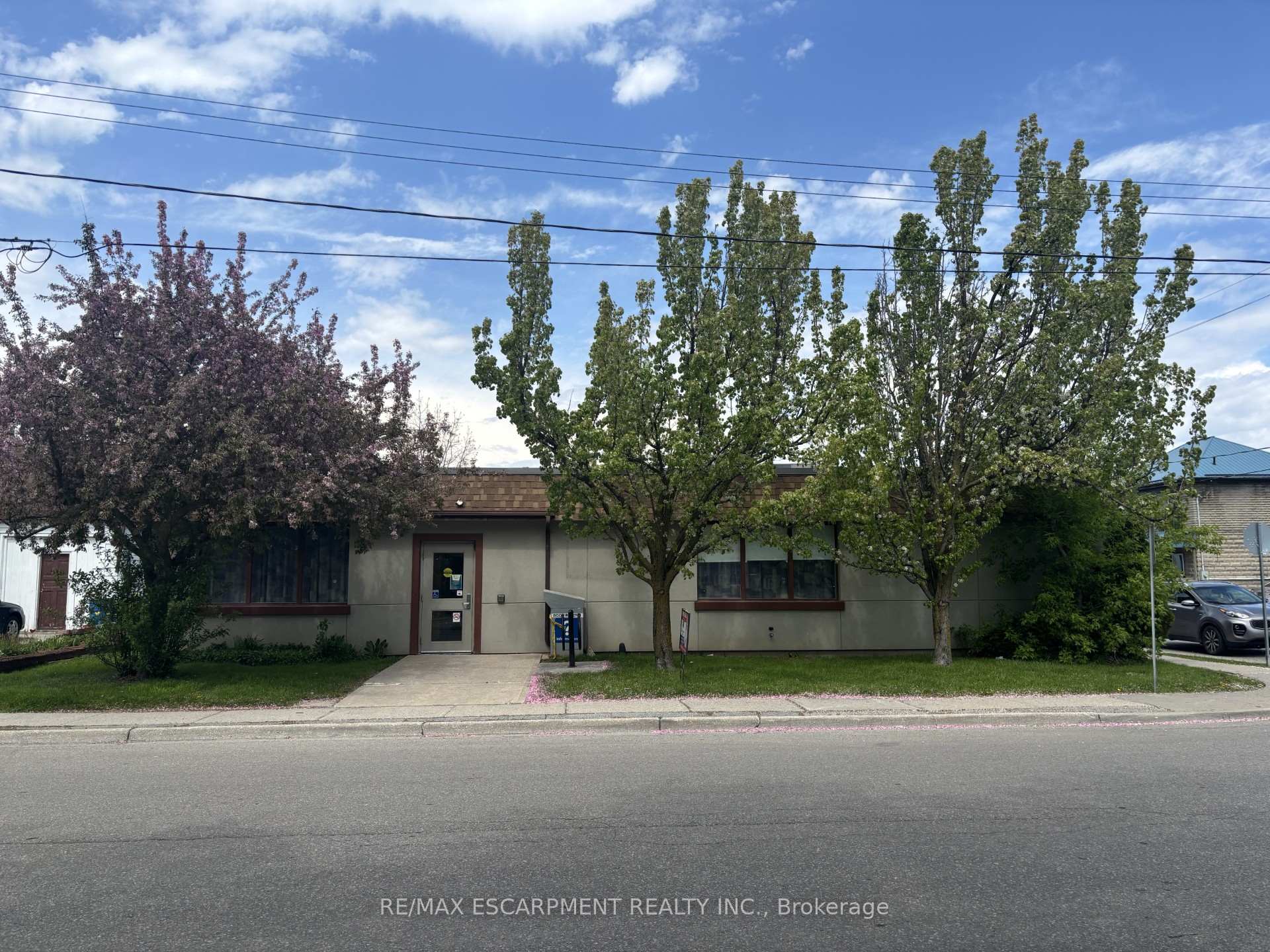 13 Alma Street N Haldimand Ontario Canada Sale commercial The Kazan Realty Group - RE/MAX Escarpment Realty Inc., Brokerage*