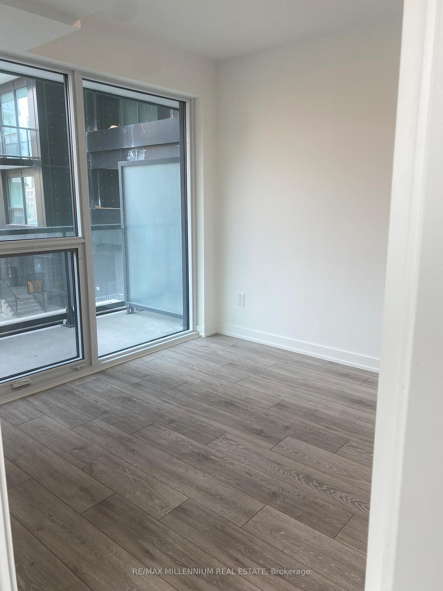 231 - 1100 Sheppard Avenue N Toronto Ontario Canada Rent residential Rogan Manokarasingam RE/MAX Millennium Real Estate, Brokerage*