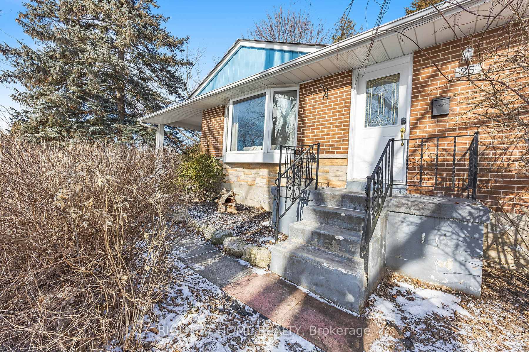 25 Hiley Avenue Ajax Ontario Canada Sale residential Sophia Taylor Incom New Example Demo Office