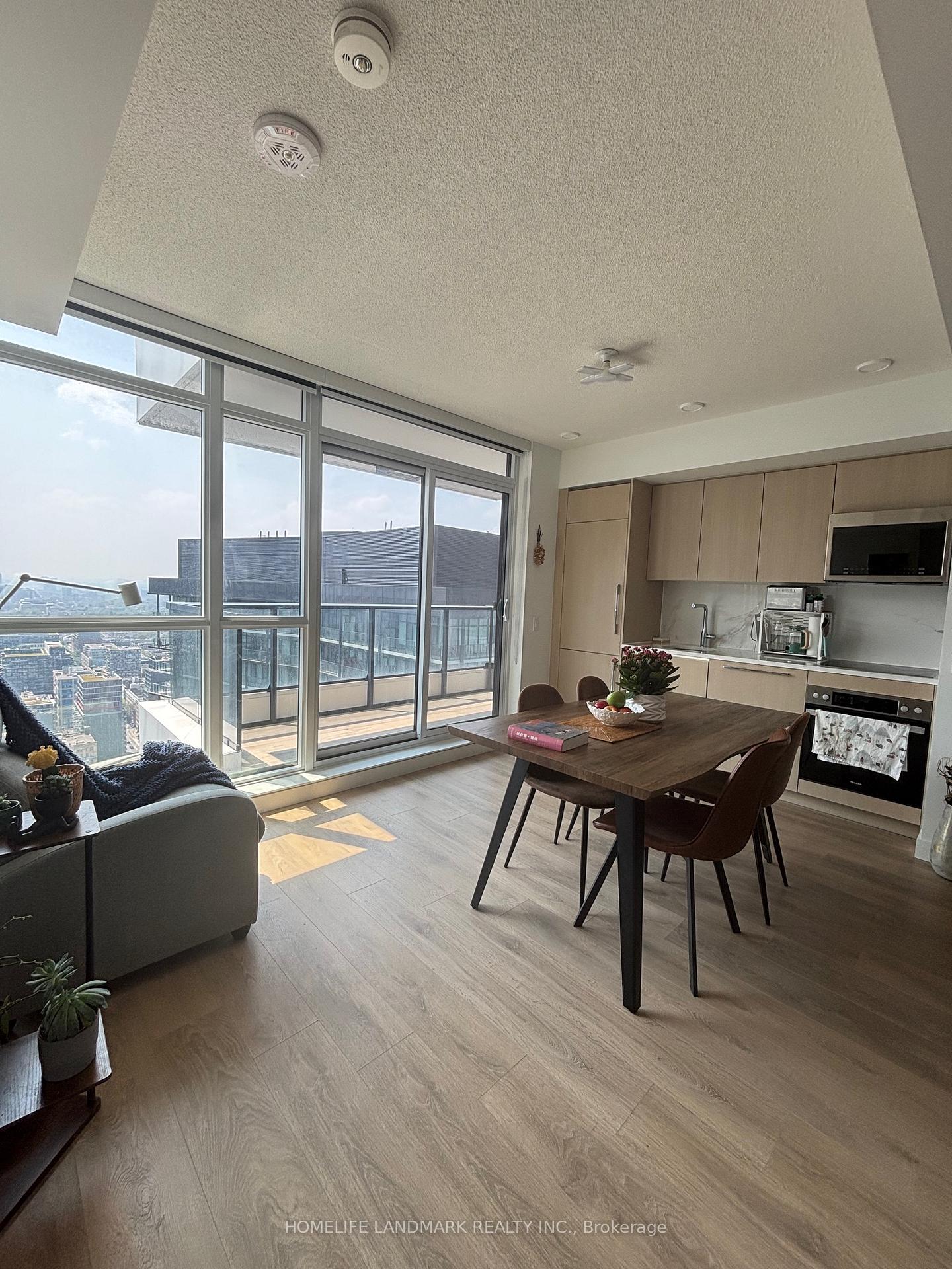 4710 - 38 Widmer Street Toronto Ontario Canada Rent residential Harry Singh HomeLife Landmark Realty Inc., Brokerage