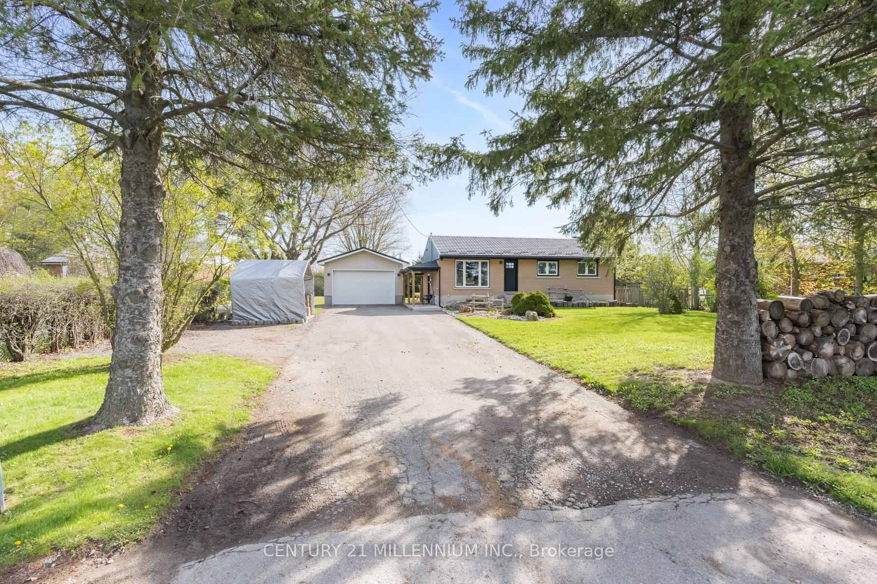 10875 Fifth Line Halton Hills Ontario Canada Sale residential Taeko Yamanouchi CENTURY 21 MILLENNIUM INC.
