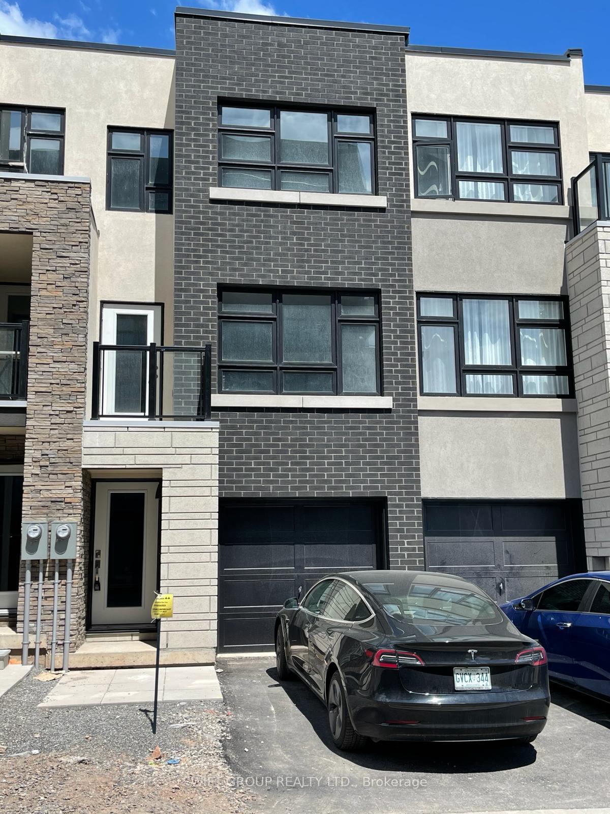 92 - 1121 Cooke Boulevard Burlington Ontario Canada Sale residential Guru Saraf Right at Home Realty, Brokerage*