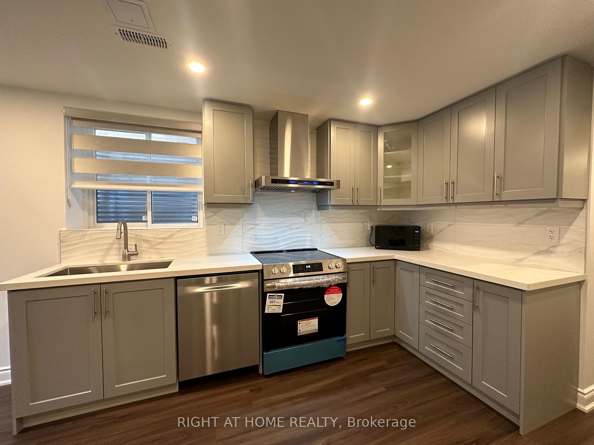 481 Bergamot Avenue Milton Ontario Canada Rent residential Sherine Ishak Right at Home Realty, Brokerage*