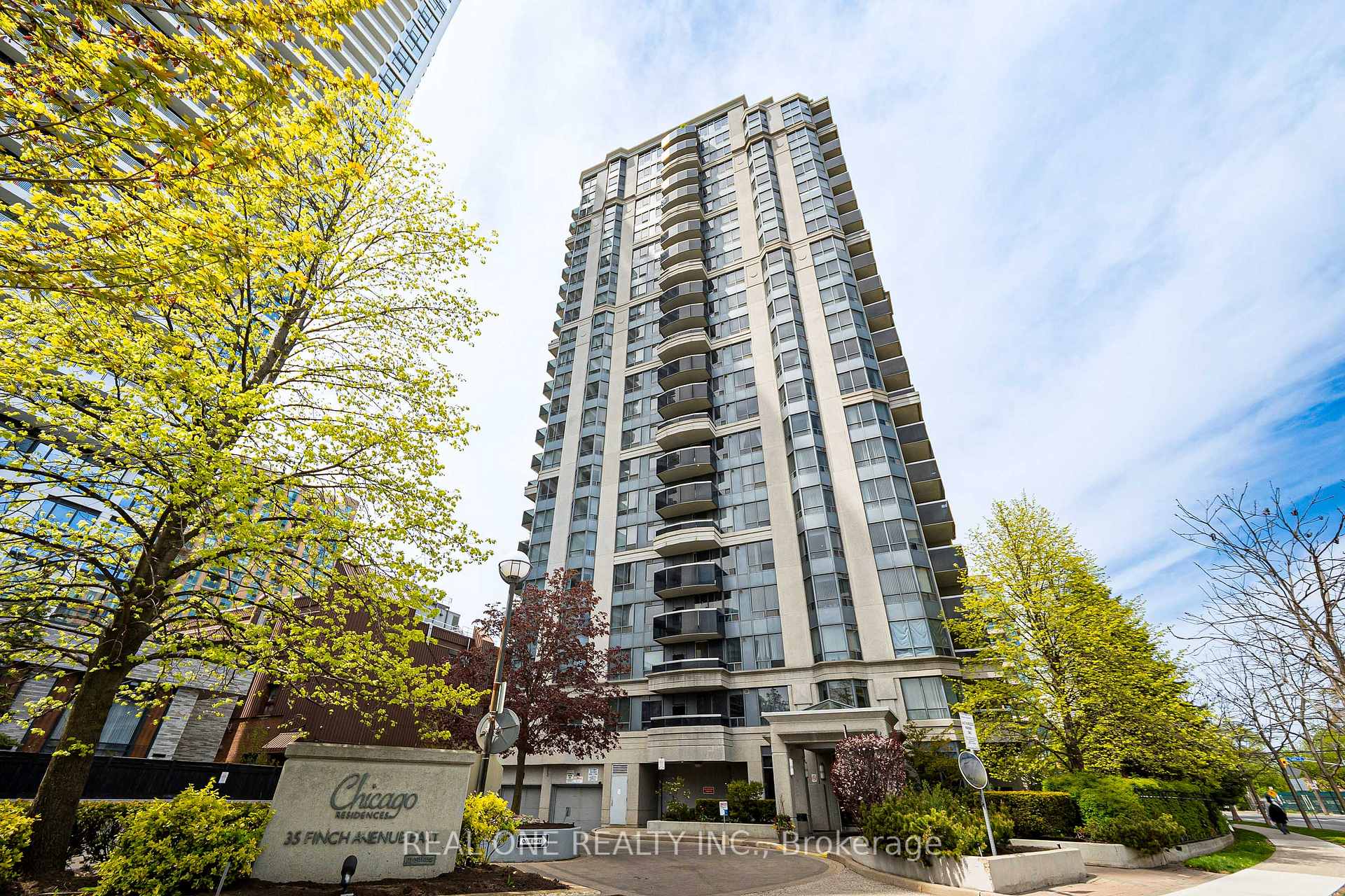 901 - 35 Finch East Avenue Toronto Ontario Canada Rent residential Bob Bahreinian Re/Max Connect Realty, Brokerage*