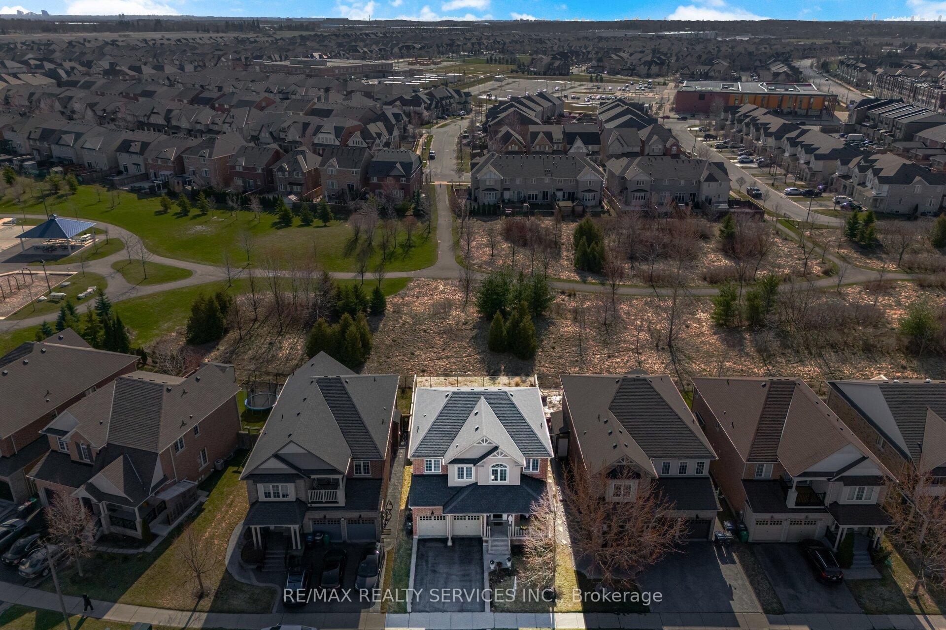 23 Twistleton Street Caledon Ontario Canada Sale residential Paul Cheema RE/MAX Realty Services Inc., Brokerage*