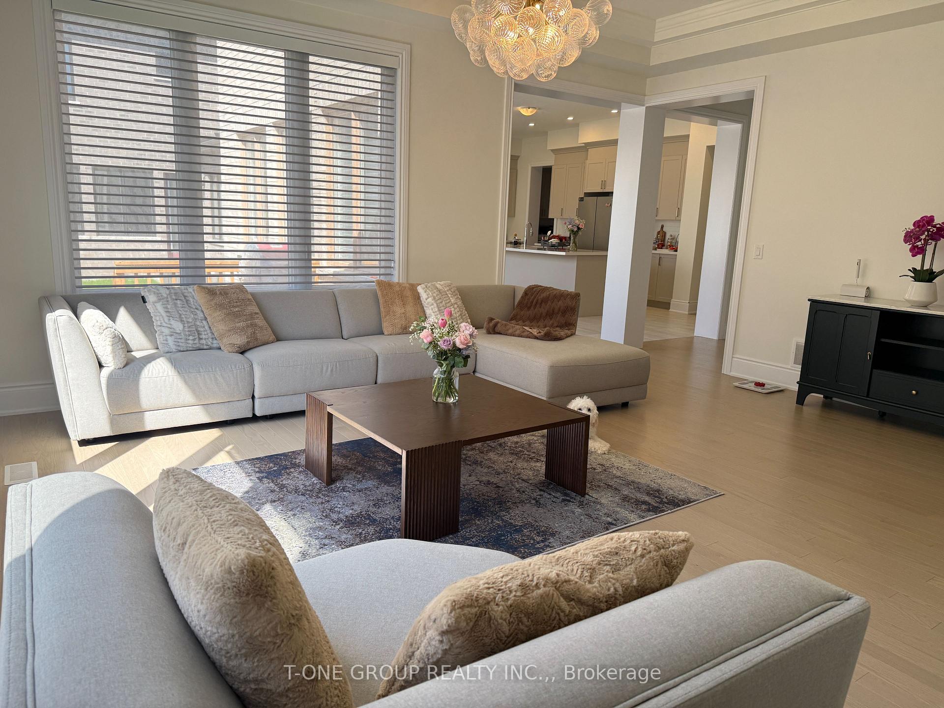 35 Nanhai Avenue Markham Ontario Canada Rent residential Yan Zhou T-One Group Realty Inc. Brokerage*