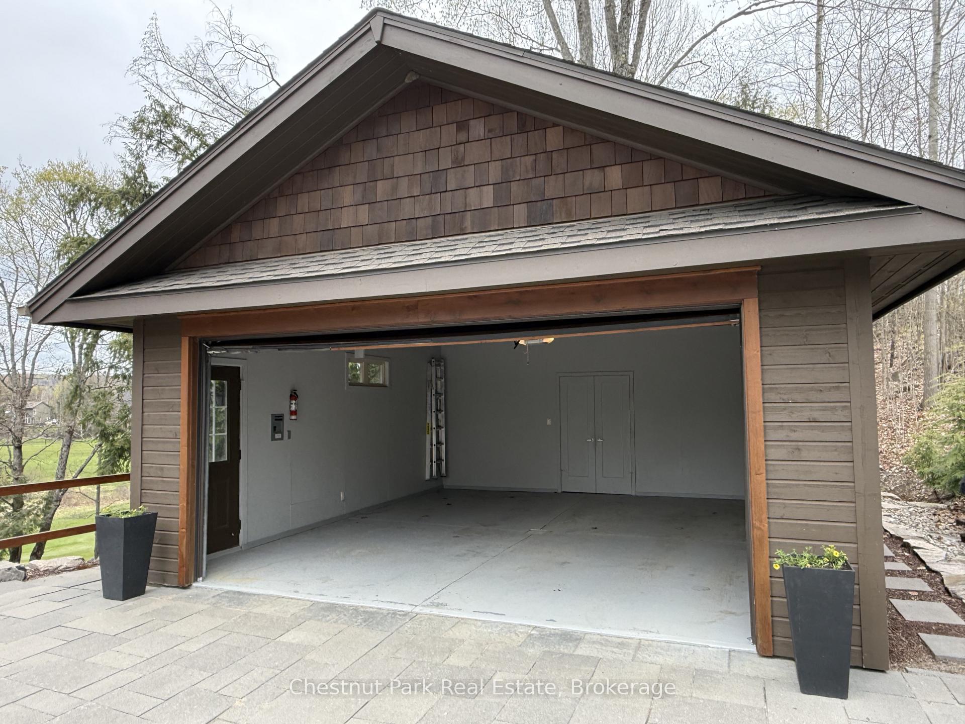 3 Bedroom Single Family Home/House's Image 45