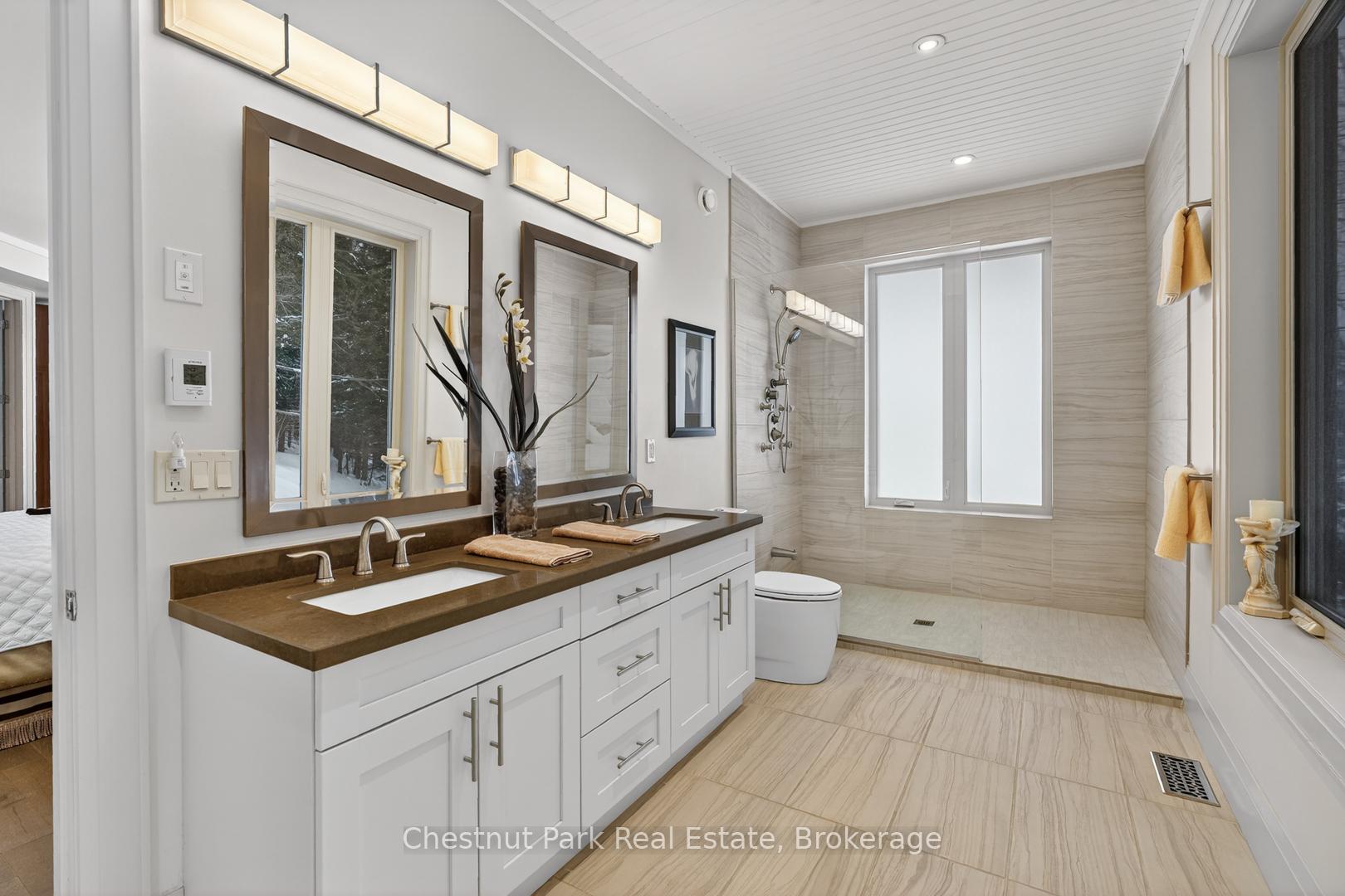 3 Bedroom Single Family Home/House's Image 27